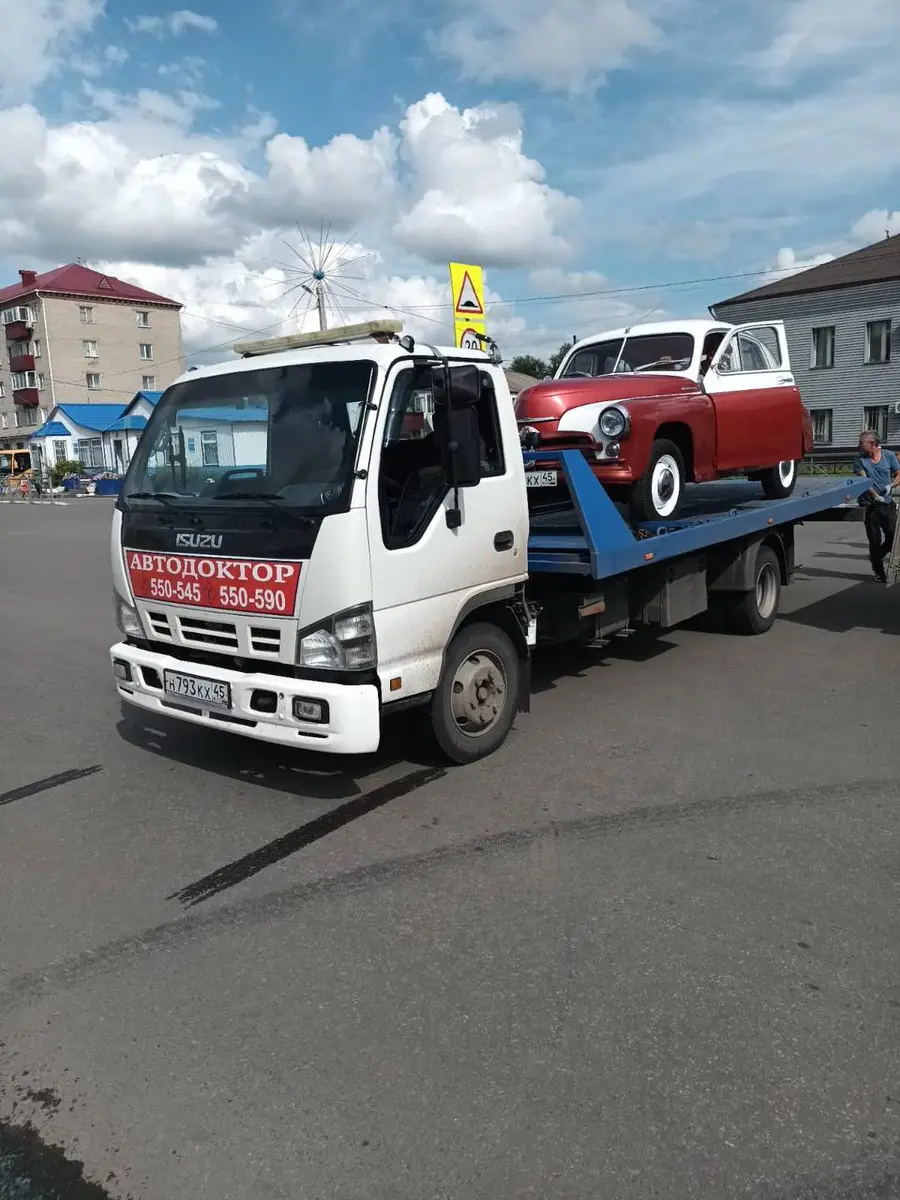 Аварийный комиссар на месте ДТП в Кургане