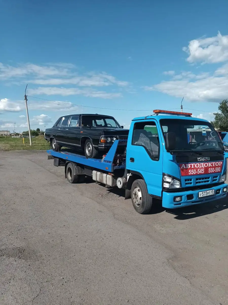 Эвакуация автомобиля после аварии в Кургане